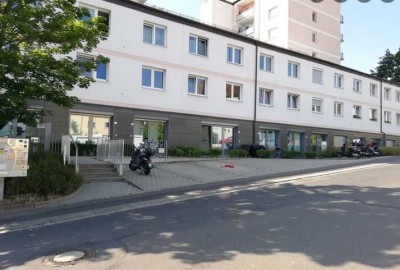 Schöne Zweizimmerwohnung mit Terasse in Würzburg Frauenland