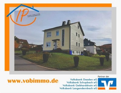 Von IPC! Gepflegtes Einfamilienhaus in schöner Lage von Scheuerfeld!