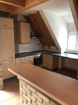 Helle ruhige 4 Zimmer,  2 Ebenen