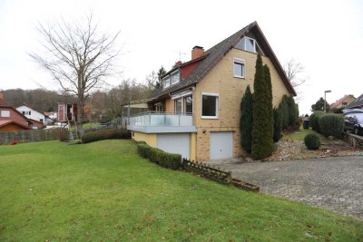 Familienidyll zum Verlieben nahe Göttingen – Einfamilienhaus mit großem Garten und 2 Garagen