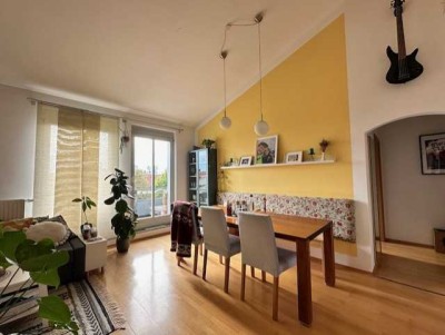 Helle 2-Zimmer-Dachterrassenwohnung in Ismaning