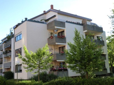 Penthouse - Großzügige Dachterrassenwohnung - komplett renoviert