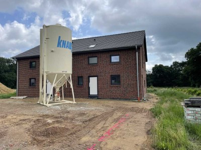 Erstbezug:  4-Raum-Doppelhaushälfte mit EBK in Beverstedt