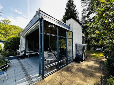 Traumhafter Bungalow in exklusiver Waldrandlage – Privatsphäre und Natur pur am Klieversberg