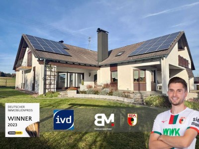 Großzügiges Einfamilienhaus mit PV-Anlage, Kachelofen & großem Garten in Altenmünster/Hennhofen