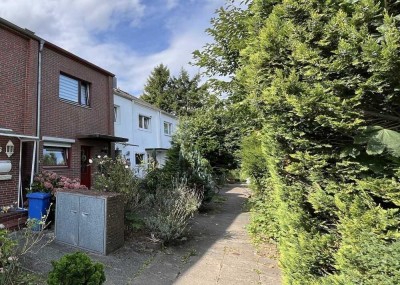 Kleines 3-4 Zimmer Reihenhaus mit Vollkeller und Stellplatz-Option