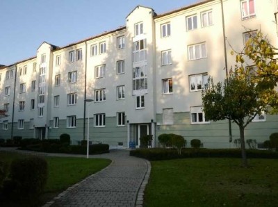 Großzügige 2 Zimmerwohnung in Unterföhring Nähe Bahnhof