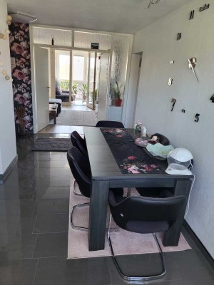 3,5 Zimmer Wohnung mit Wintergarten & Tiefgarage Neckargartach