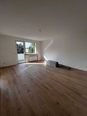 Frisch saniertes 1 Zimmer App. mit Balkon zu vermieten