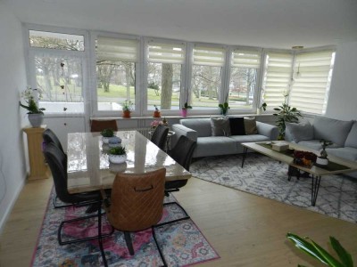 !!! sofort frei !!! 4 Zimmerwohnung inkl. Tiefgarage/ Balkon / EBK direkt am Viewegs Garten