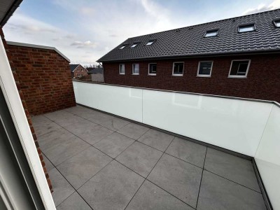 Neuwertige großzügige und moderne Maisonettewohnung ab 01.10.2025 mit Balkon zu vermieten