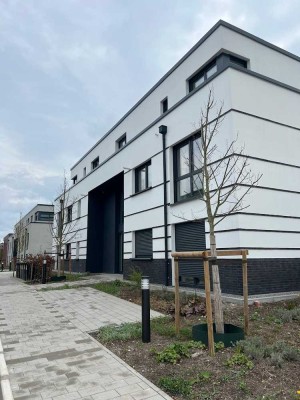 3 Raum Wohnung im Erdgeschoss mit Terrasse
