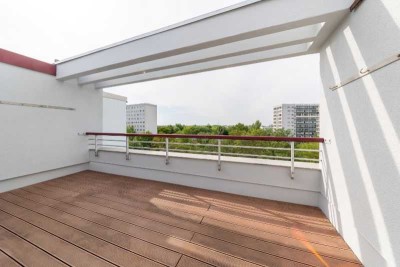 Helle Singlewohnung mit großer Dachterrasse ab 01.09.2025
