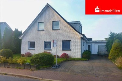 Geräumiges Einfamilienhaus mit Garten und Garage