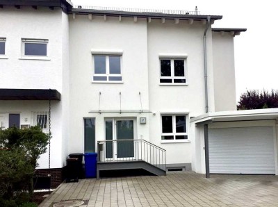 4-Zimmer-Garten-Maisonette-Wohnung 135qm in Friedrichsdorf