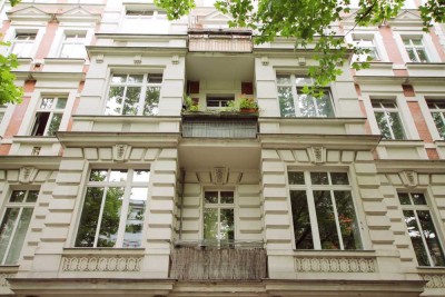 Kollwitz-Kiez: Stilvolle Altbauwohnung mit 3 Zimmern – frei ab 2029