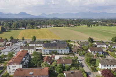 Stephanskirchen - Neuwertige 2-Zi-EG-Wohnung