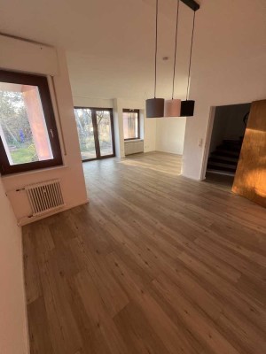 Gemütliches 5-Zimmer Haus in Berlin Spandau mit Garten