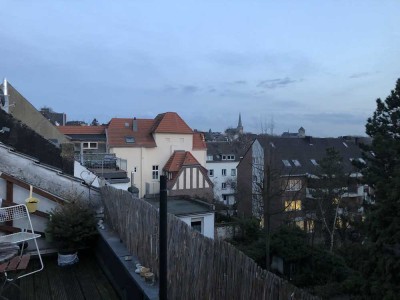 außergewöhnliches Dachatelier mit schöner Dachterrasse in Patrizierhaus, Stadtmitte