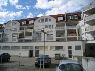 2 Geschossige Wohnung mit Balkon über den Dächern von Worms