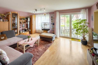 Charmante 3-Zimmer-Wohnung in ruhiger Lage mit Tiefgaragenstellplatz und Balkon