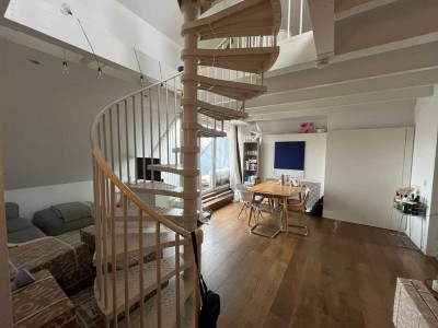 Exklusive, modernisierte 2-Zimmer-Maisonette-Wohnung mit Balkon in Dortmund