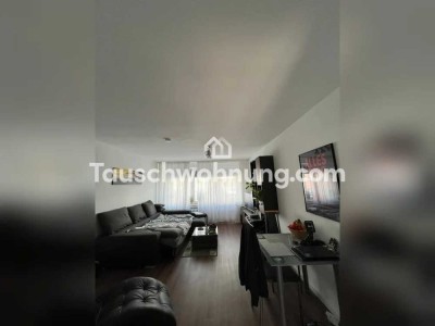 Tauschwohnung: Große 1 Zimmer Wohnung mit schönem Balkon zum Hinterhof