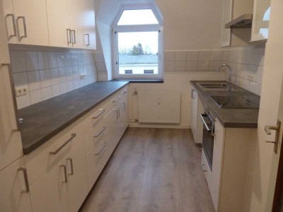 Helle 3-Zimmer-Wohnung mit Einbauküche und optionalem Stellplatz