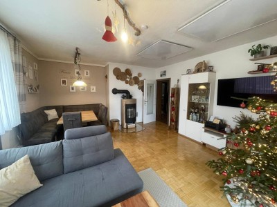 Neu renovierte 4 Zimmerwohnung mit voll ausgestattetem Gartenhaus, Velden/Wörthersee