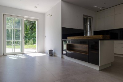 Traumhaus mit Pool &amp; Dachterrasse – Moderne Perle in Ebreichsdorf