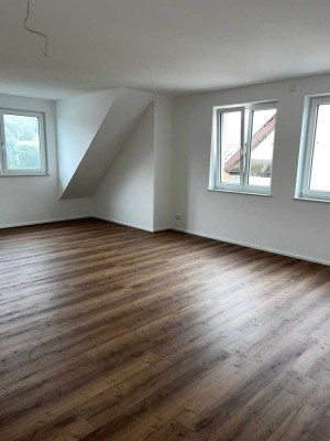 Neubau 3-Zimmer Maisonette Wohnung mit gehobener Innenausstattung in Ebhausen