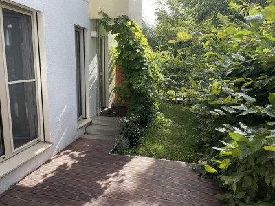 Idyllisch und modern: 4-Zimmer-Wohnung mit Garten in der Nähe vom Flora-Kiez in Pankow