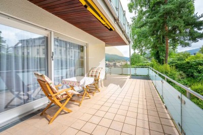 Exklusives Wohnerlebnis: Terrassentraum mit Weitblick hinter dem Casino