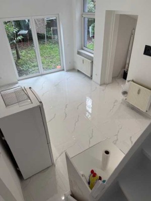 Neuwertige Garten-Wohnung im Hinterhof