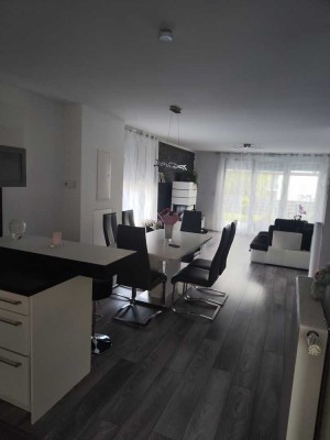 Elegantes Reihenendhaus mit 5 Zimmern in Nagold ohne Maklercourtage