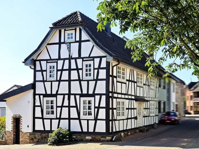 Repräsentatives Fachwerkhaus mit besonderem Charme in Sinzig - Koisdorf