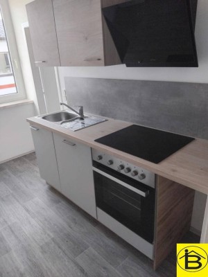 15381 Neu sanierte Wohnung - neue Küche, neues Badezimmer!