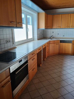 3-Zimmer-Wohnung in Toplage vorzugsweise an 1-2 Personen mittleren Alters ab sofort zu vermieten