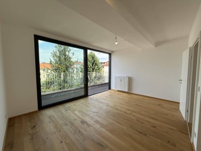 Provisionsfrei! Moderne Dachgeschosswohnung mit Balkon und Lift in begehrter Lage nahe dem Lendplatz K6/11