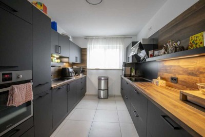 Ihr neues zu Hause, 4 Schlafzimmer+Büro+Sauna auf 2 Vollgeschossen mit 144qm Wohnfläche und Keller!