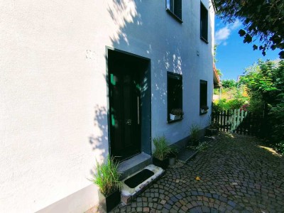 Duisburg- Homberg, tolle sanierte große 2 Zimmerwohnung in bester Lage