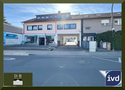 Stilvoll modernisierte Eigentumswohnung mit Balkon, Kamin und hochwertiger Einbauküche