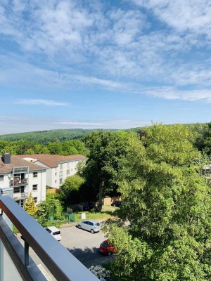 Schöne 2-Zimmer-Wohnung mit Balkon und Einbauküche in Wetter