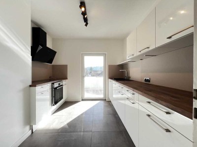 KL- nähe Volkspark, 7 ZKB, Kaminzimmer, Balkon, Einbauküche, Ankleide