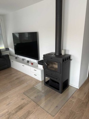 Luxeriöse Maisonette-Wohnung mit Kamin und Stellplatz inkl Wallbox