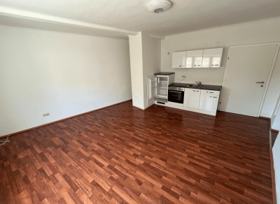 2-Zimmer-Erdgeschosswohnung in Bad Vöslau zu vermieten!