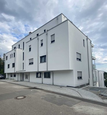 Schöne 2-Zimmer-EG-Wohnung mit Einbauküche und Terrasse in Crailsheim