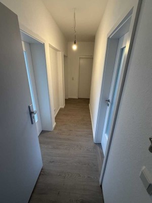 Kernsanierte 3-Zimmer Wohnung mit Balkon