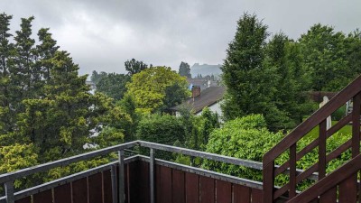 Schöne 3-Zimmer-Wohnung mit Balkon, Einbauküche und 2 Stellplätzen in Aspach