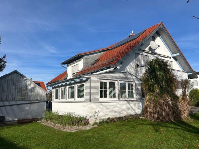 Zweifamilienhaus mit großem nicht einsehbaren Garten, EG frei, OG vermietet